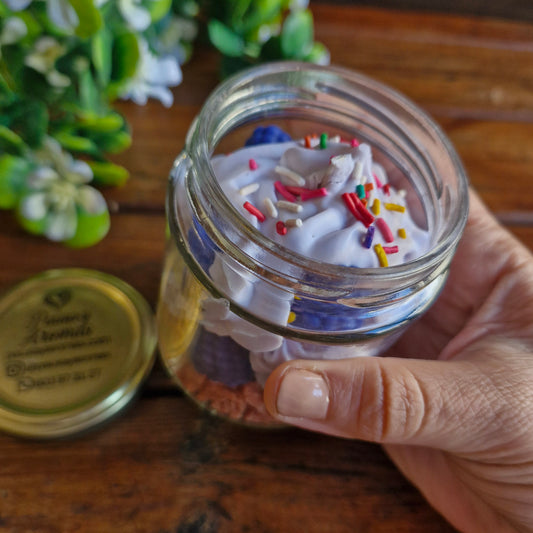 Vela estilo postre de Caramelo, Frambuesa & Vainilla