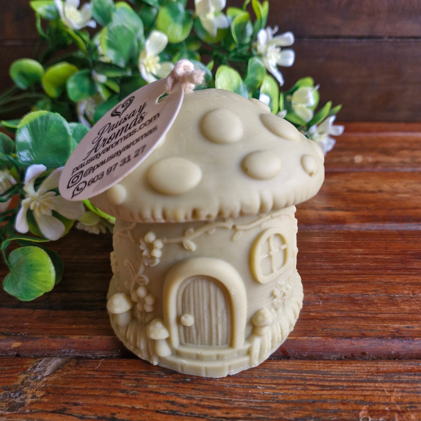 Vela decorativa aromática diseño hongo casita