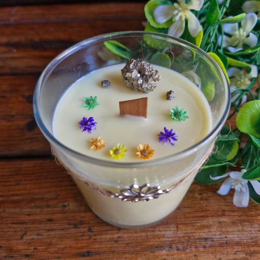 Vela intencionada "Energía & Alegría" Aroma: Coco y Cítricos