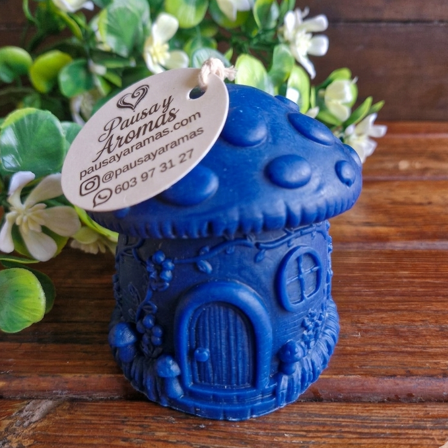 Vela decorativa aromática diseño hongo casita