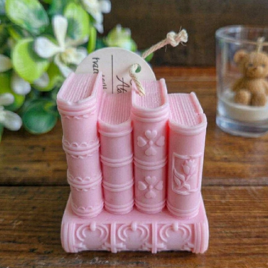 Vela decorativa aromática diseño Libros