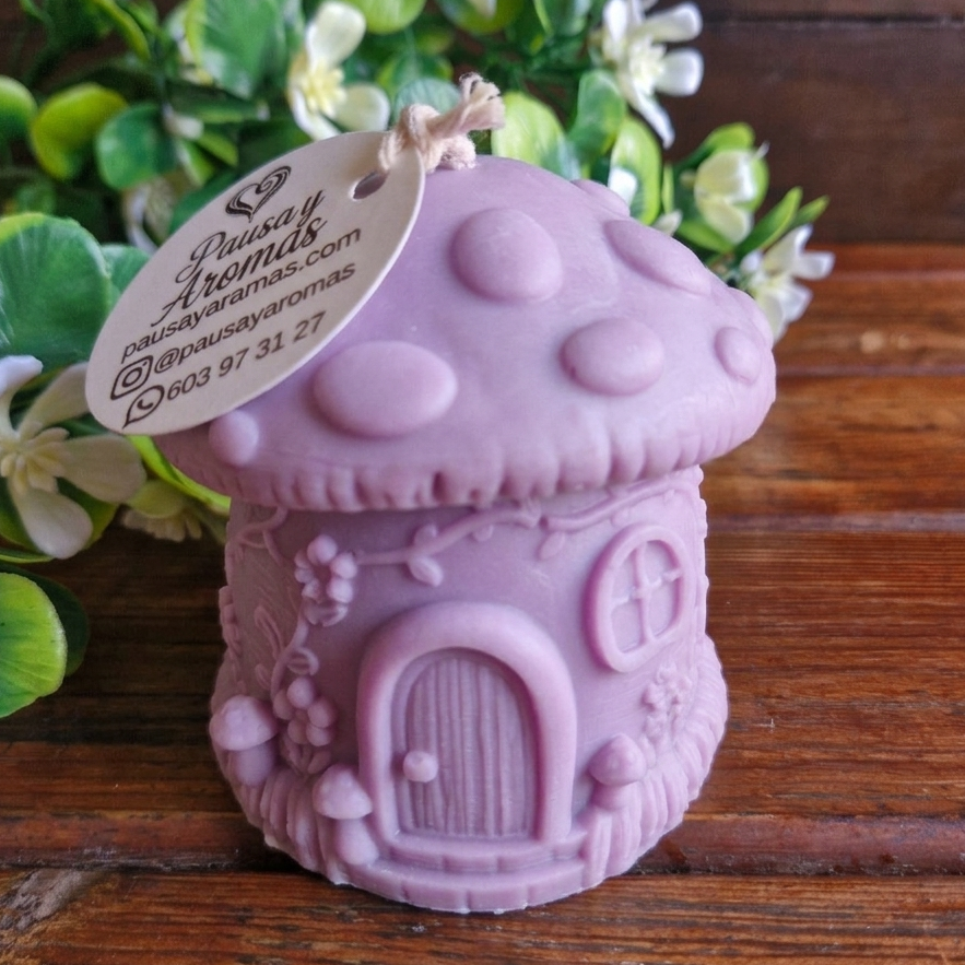 Vela decorativa aromática diseño hongo casita