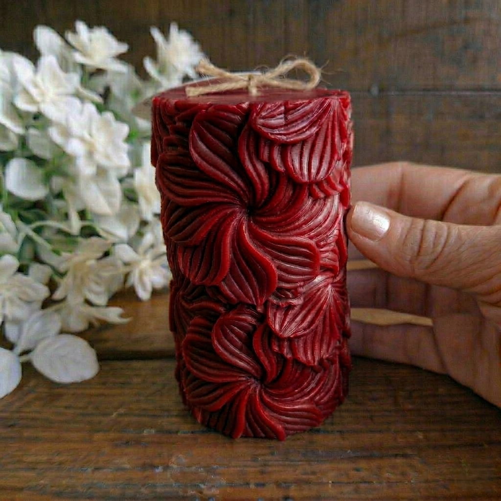 Vela decorativa aromática diseño Pilar de Flores