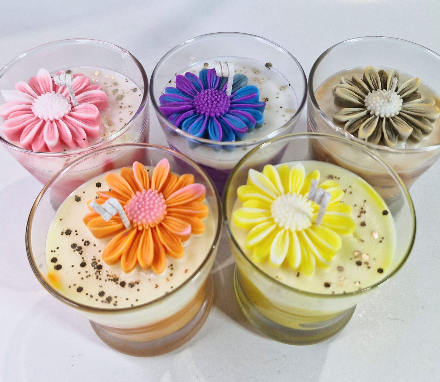 Pack 6 Velas aromáticas con flor marmoleada varios colores y aromas a elegir