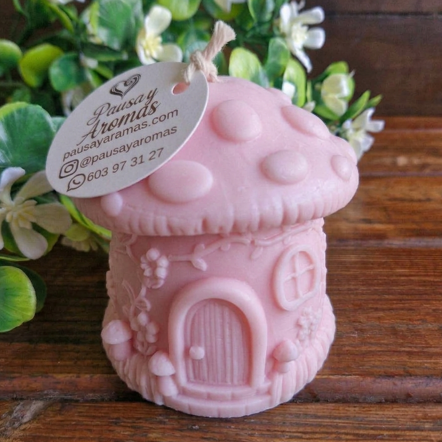 Vela decorativa aromática diseño hongo casita
